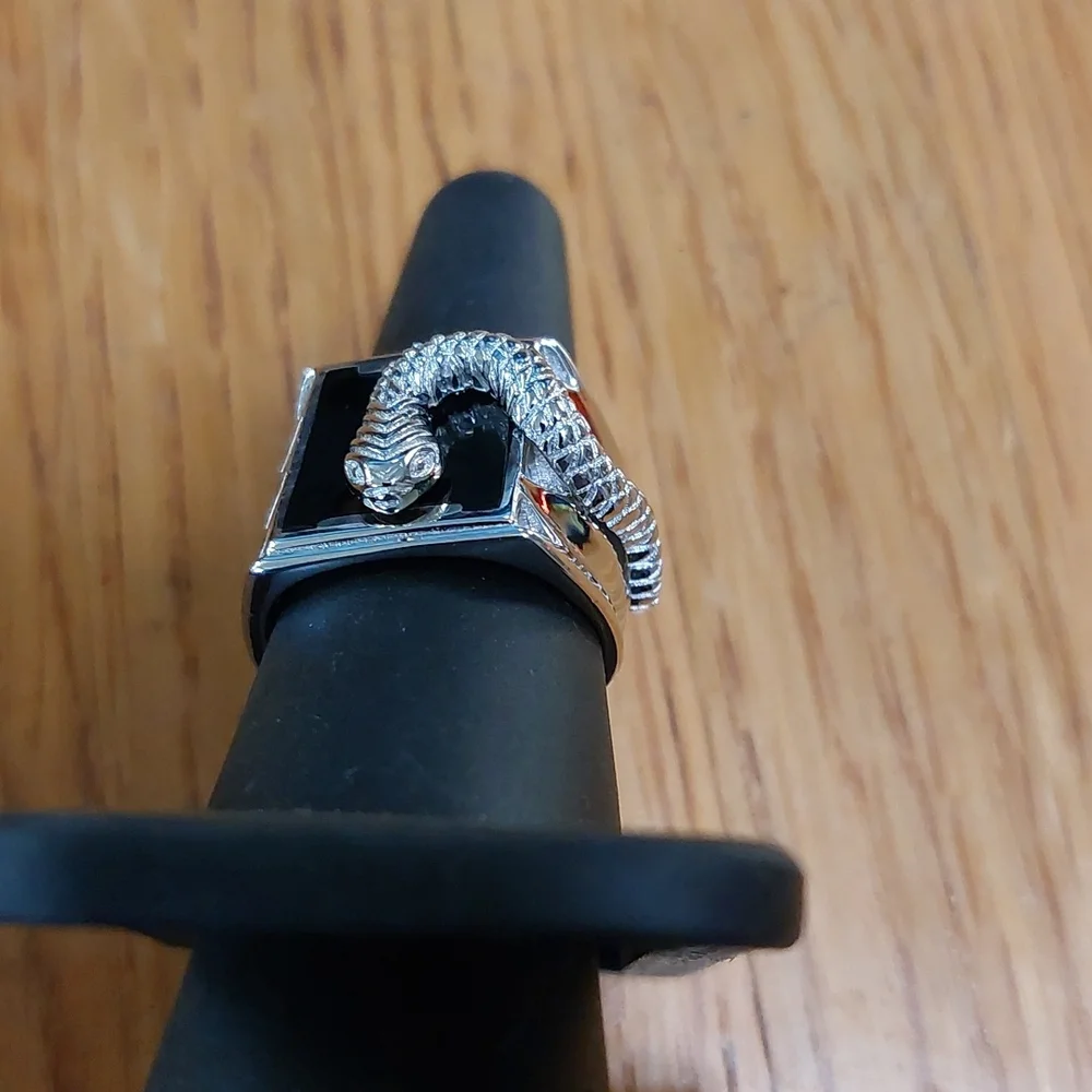 Sterling Silver Black Onyx Snake  Ring Sz 9